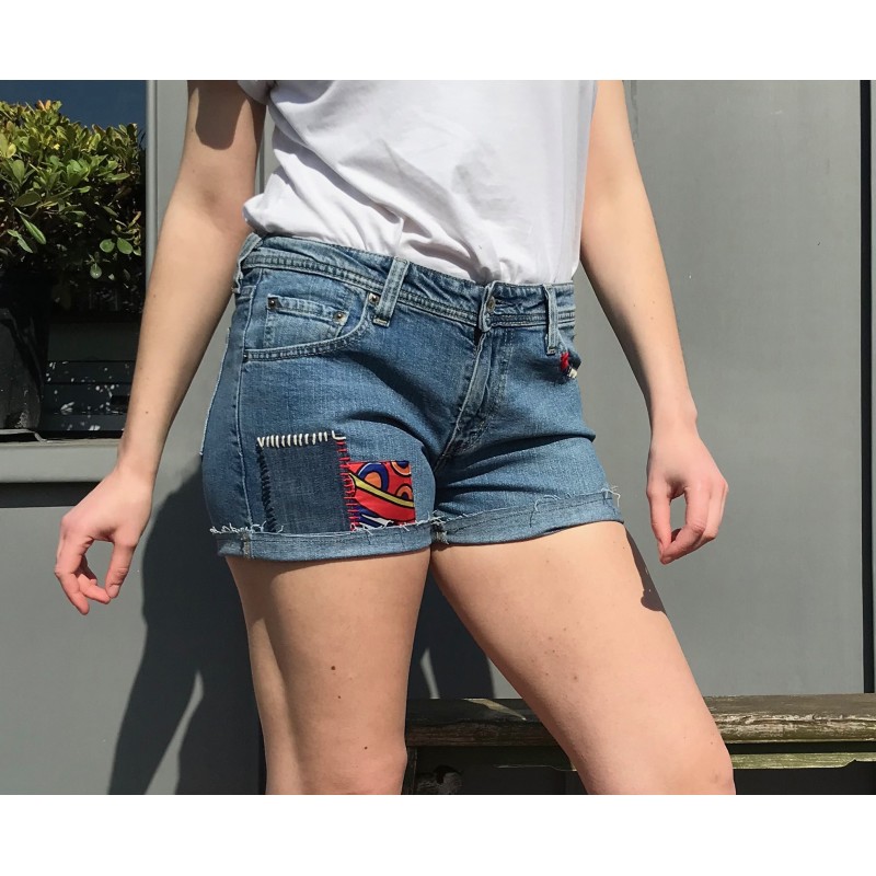 DENIM SHORT HAND STITCH